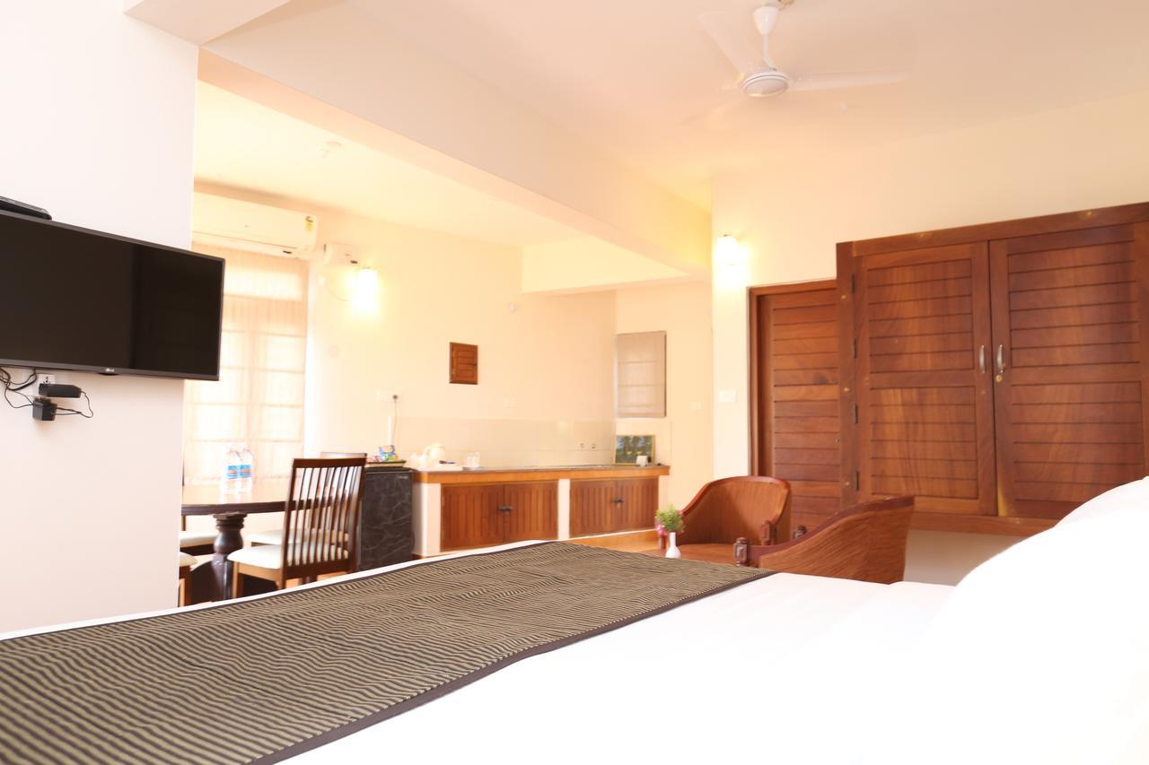 Abad Serviced Villas Kovalam Exterior foto